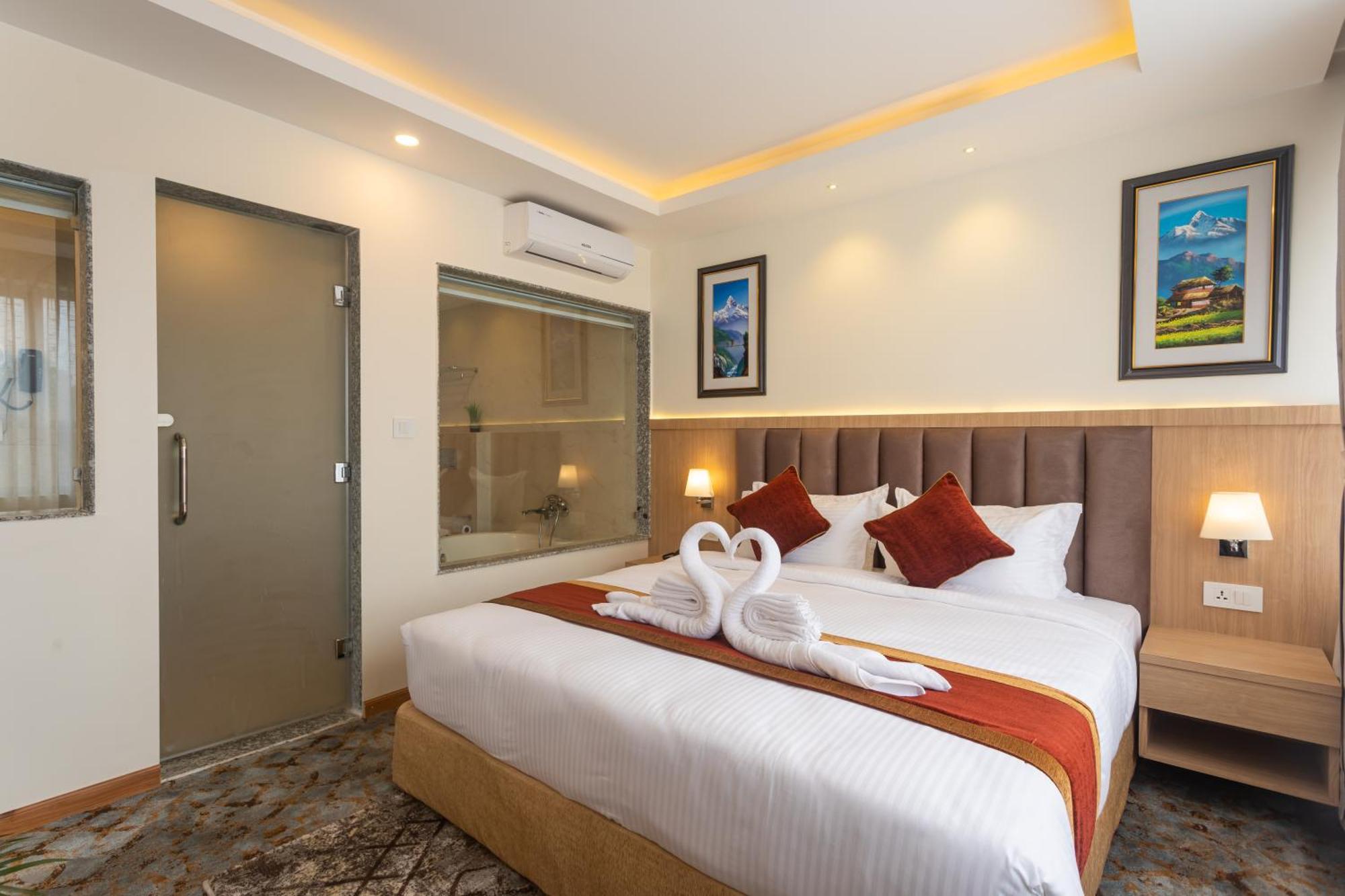 Hotel Crystal Pashupati Kathmandu Exterior photo